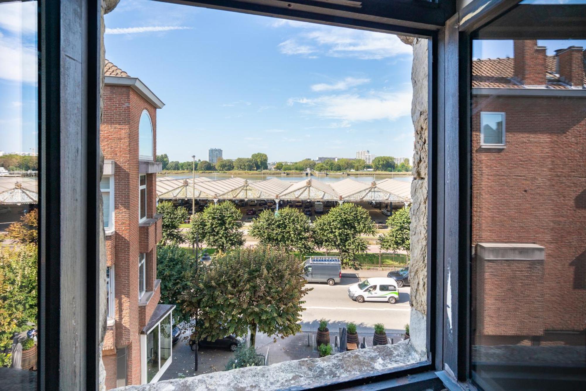 Charming Two-Bedroom River Side Apartment Antwerpen Kültér fotó