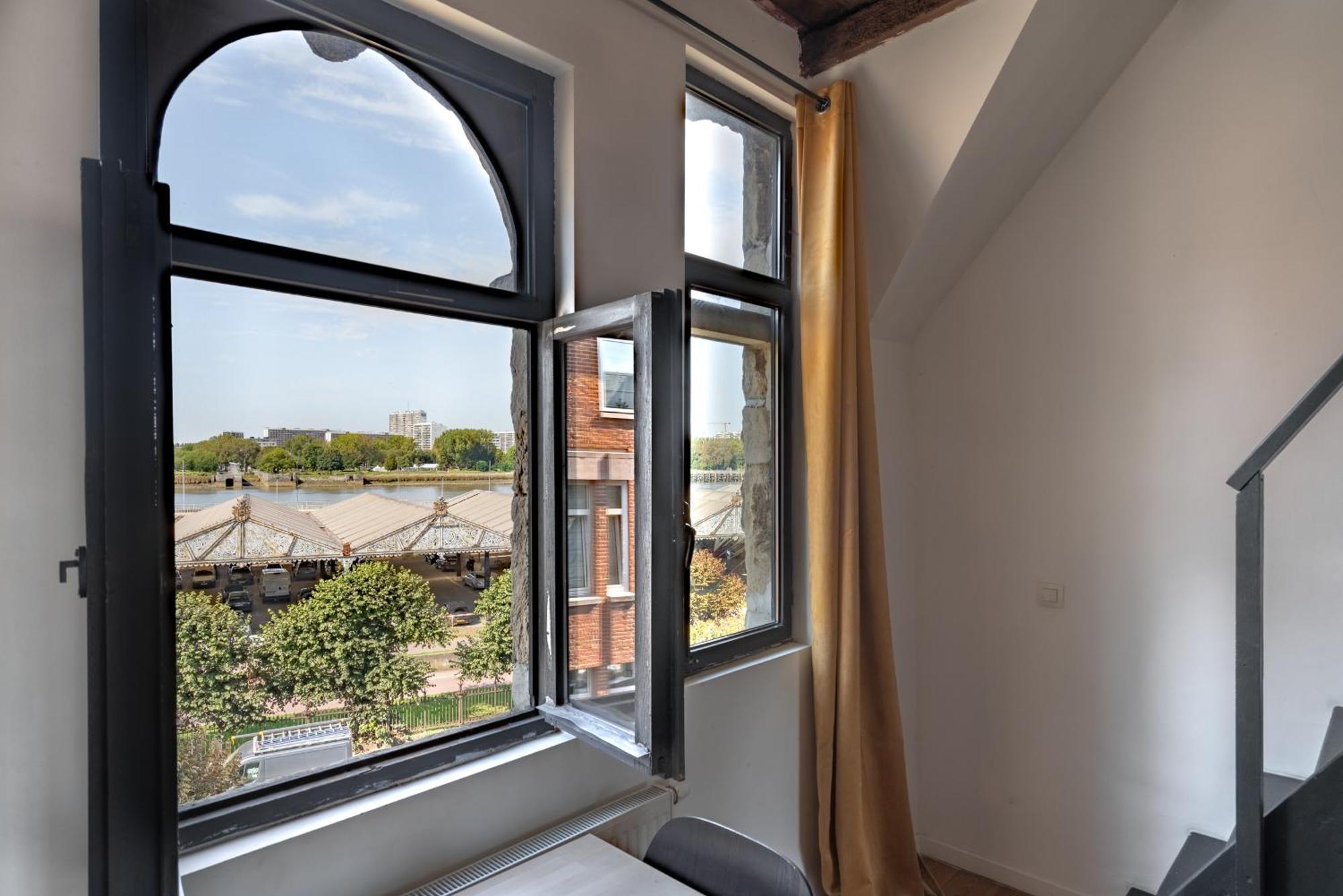 Charming Two-Bedroom River Side Apartment Antwerpen Kültér fotó