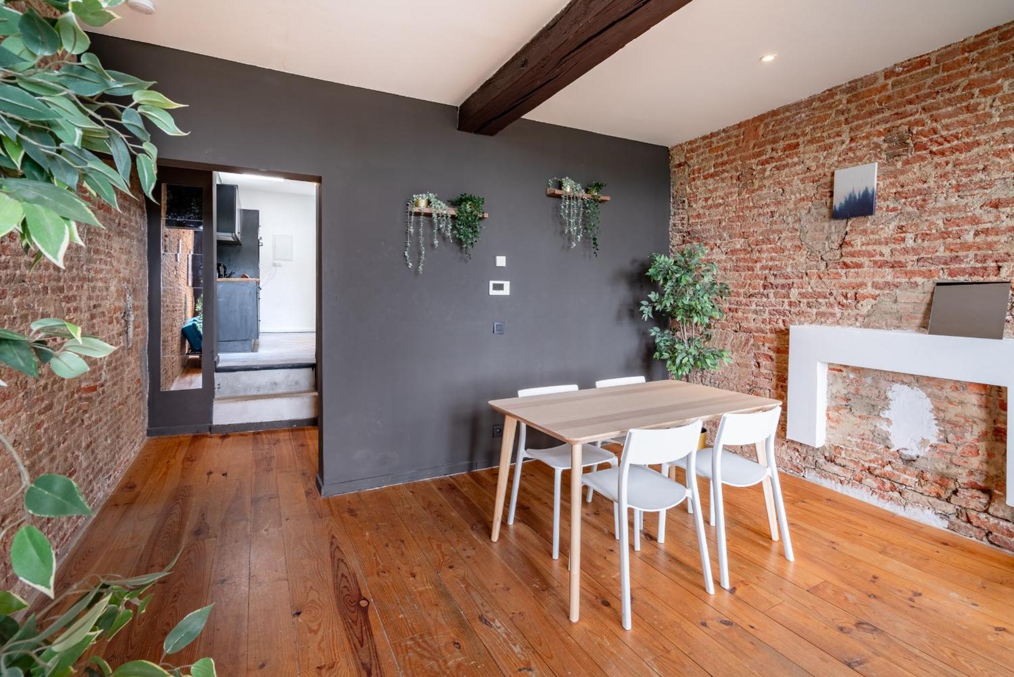 Charming Two-Bedroom River Side Apartment Antwerpen Kültér fotó